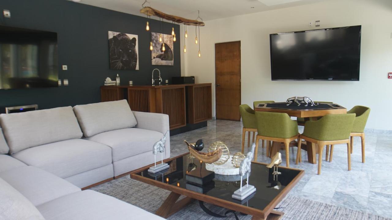Panther Bay Boutique Hotel 아쿠말 외부 사진