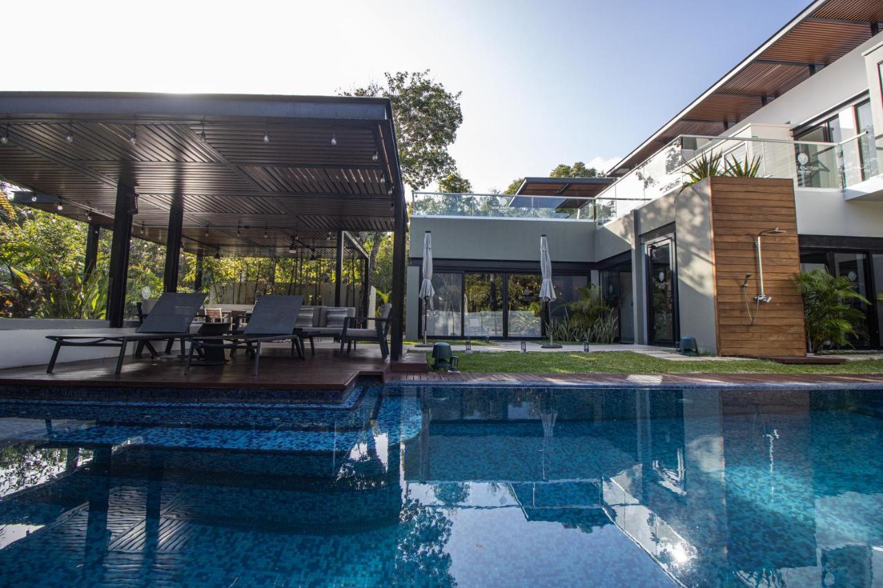 Panther Bay Boutique Hotel 아쿠말 외부 사진
