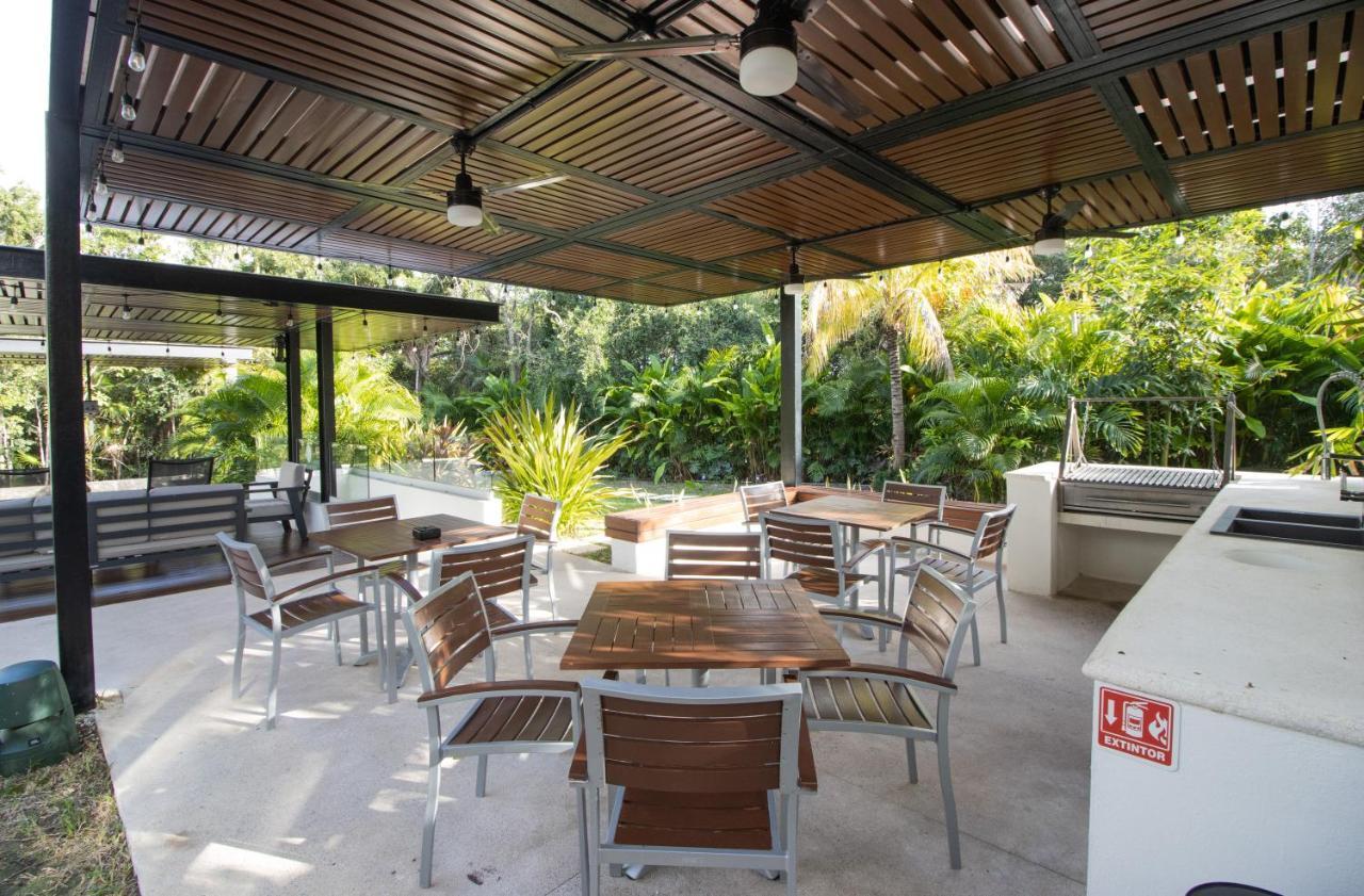 Panther Bay Boutique Hotel 아쿠말 외부 사진